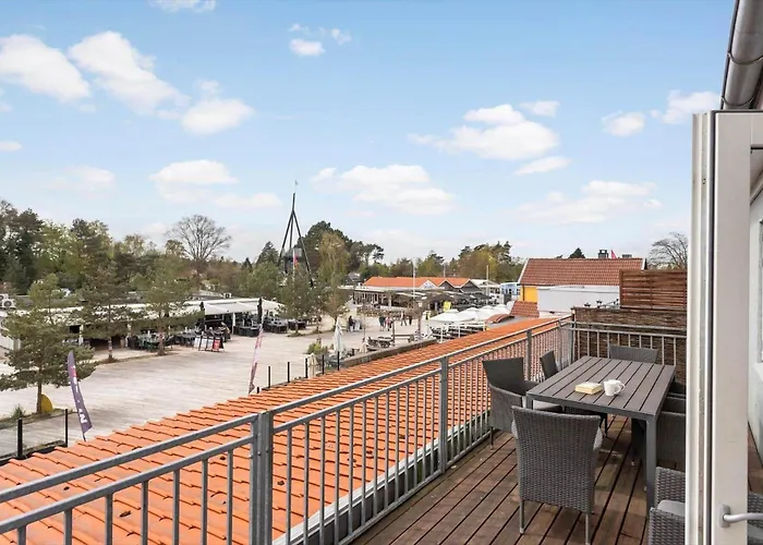 M373-vaeggerlose-marielyst-strandvej-59-d-1-tv Boto By