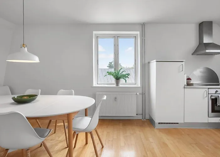 Дом отдыха M373-vaeggerlose-marielyst-strandvej-59-d-1-tv